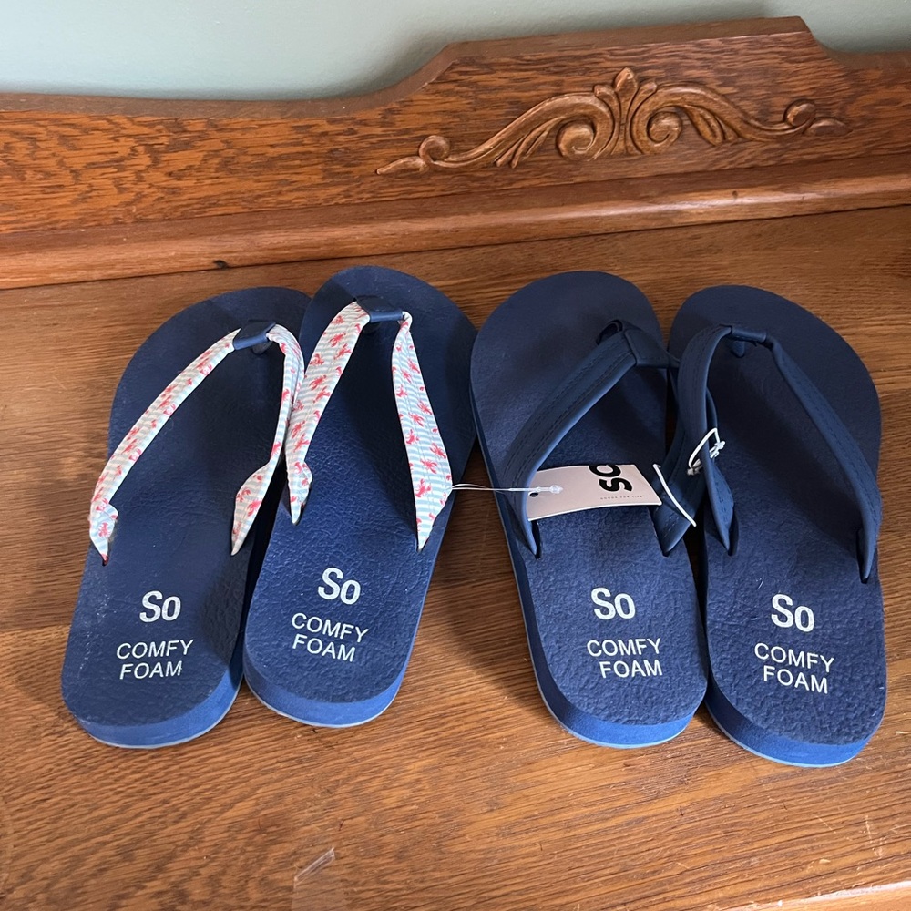 So Flip Flops 2 pair!